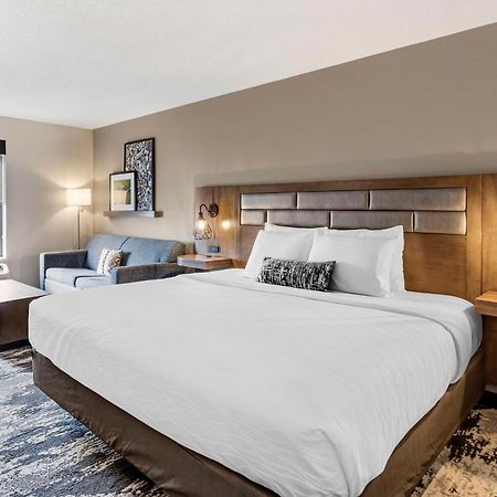 Best Western Plus Bourbonnais Hotel & Suites Exterior foto
