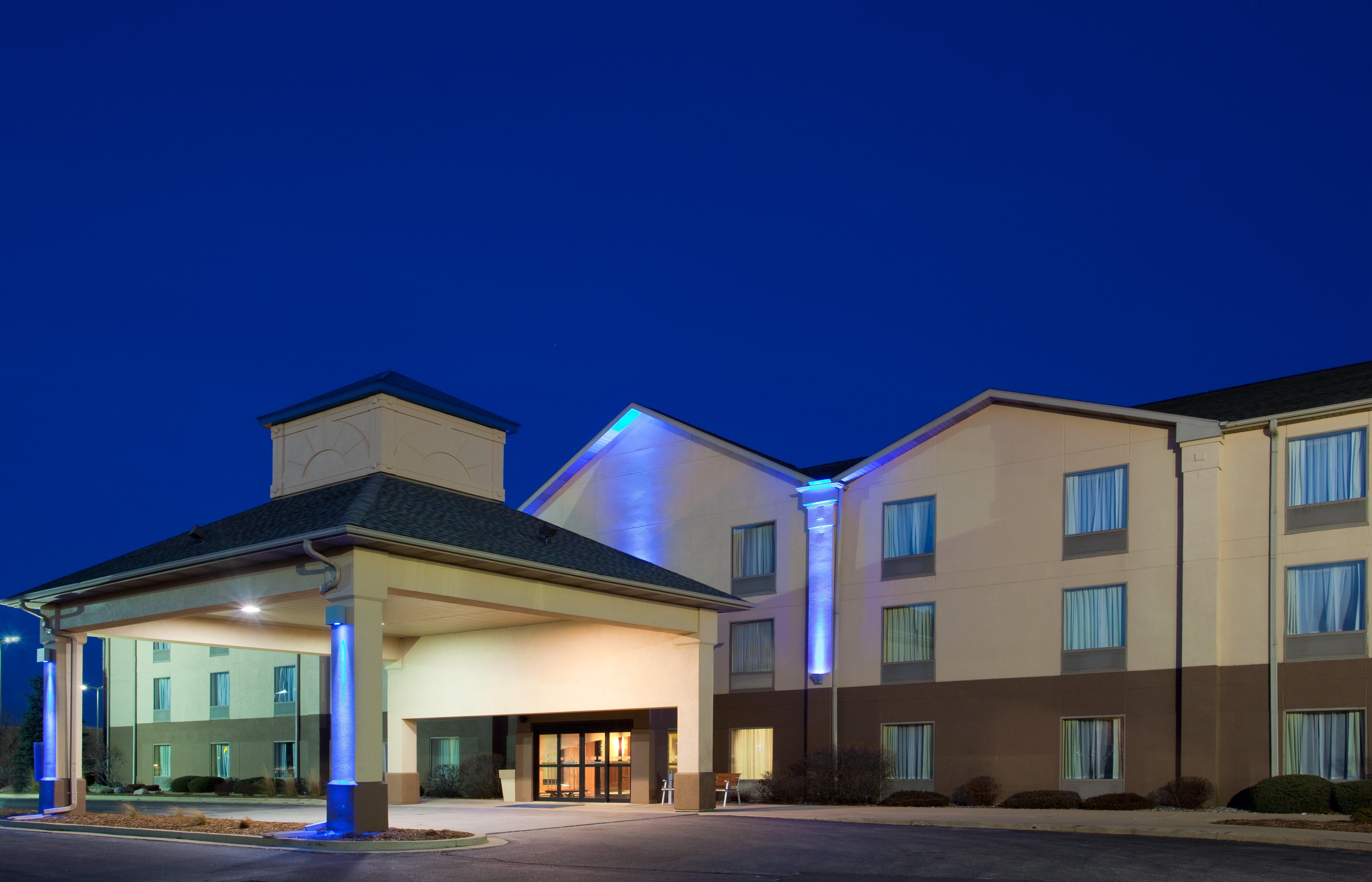Best Western Plus Bourbonnais Hotel & Suites Exterior foto