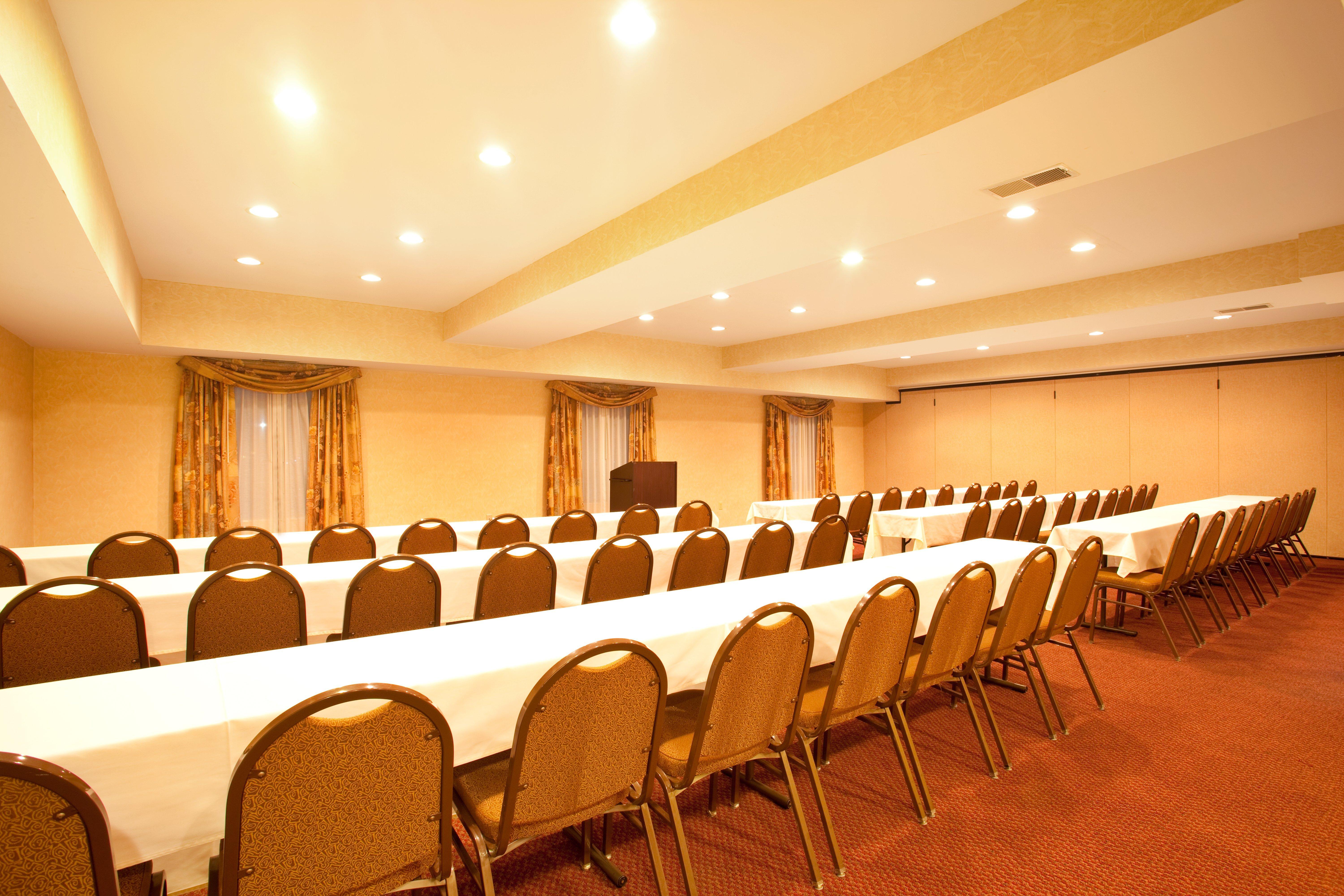 Best Western Plus Bourbonnais Hotel & Suites Exterior foto
