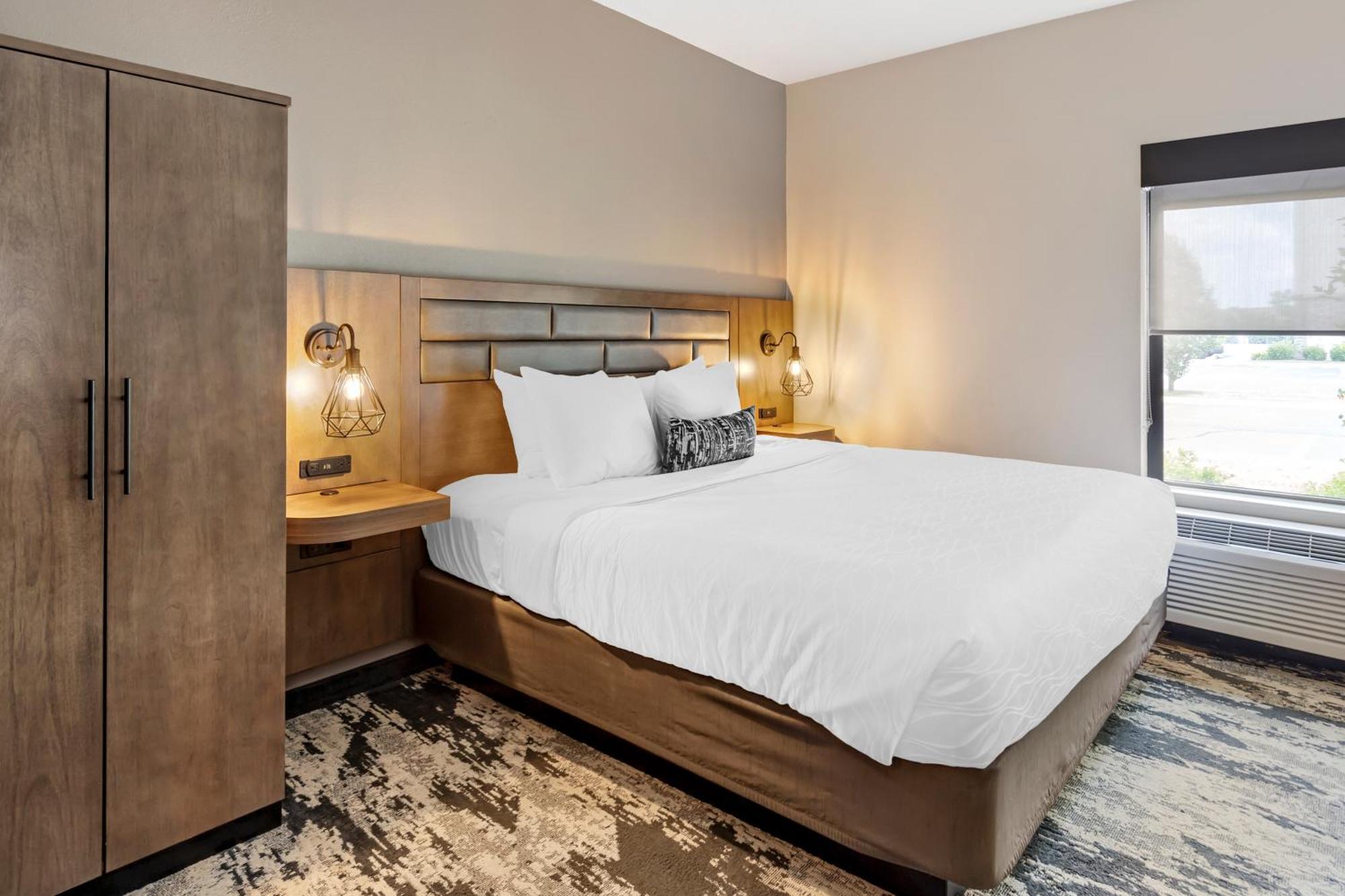 Best Western Plus Bourbonnais Hotel & Suites Exterior foto